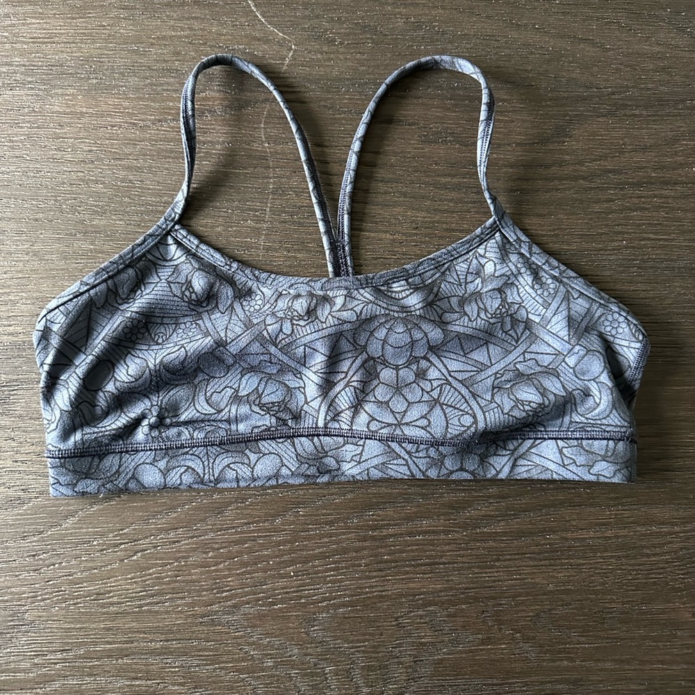 Lululemon Athletica Gray Patterned Sports Bra